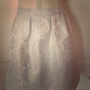 Girls white brocade skirt